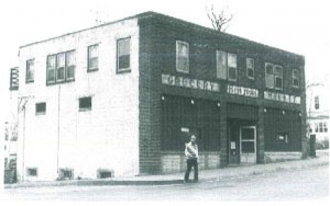 1970 photo of old H&H Grocery Store in Sherman Hills Neighborhood of Des Moines, Iowa