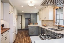Des Moines Small Kitchen Remodel Increases Function and Space