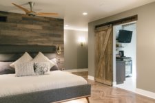 Contemporary Master Suite in Granger Delivers on Wish for Funky Style