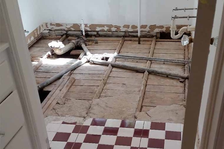 Project in Progress: Updated Bathroom in a Craftsman Home – Part 2 (“Unforeseen Conditions”)