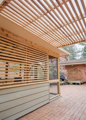 Des Moines, Iowa modern gazebo with trellis roof designed by Silent Rivers
