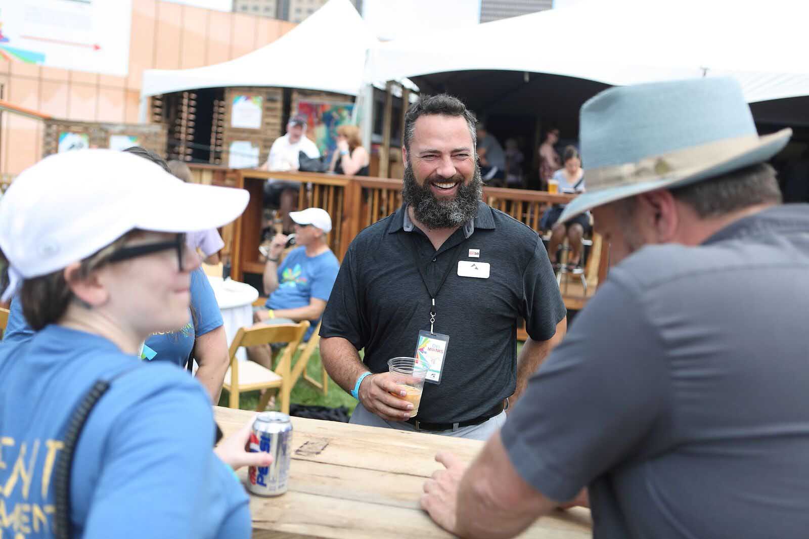 Silent Rivers VIP Club at 2018 Des Moines Arts Festival, Nathan Thompson